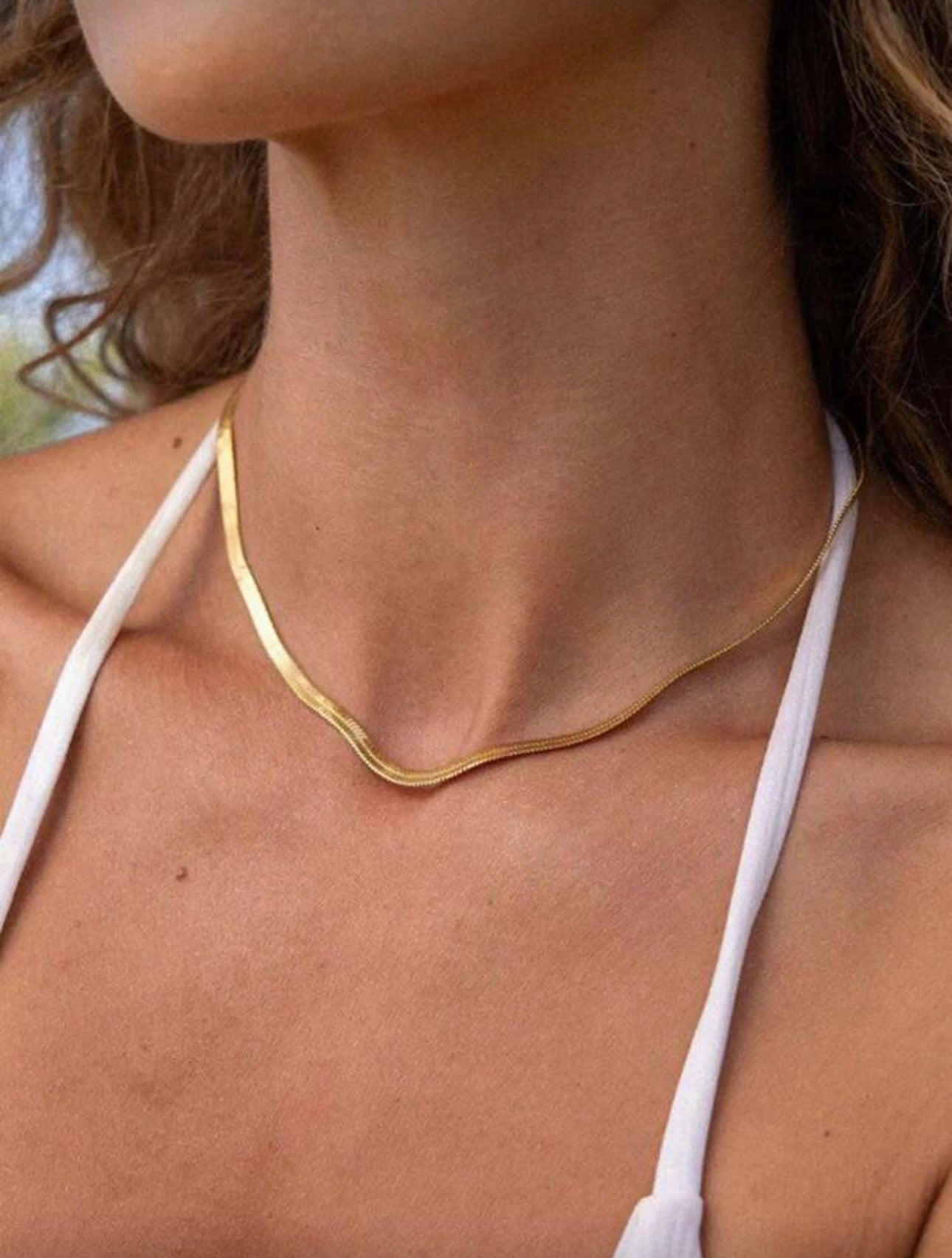 Herringbone snake necklace