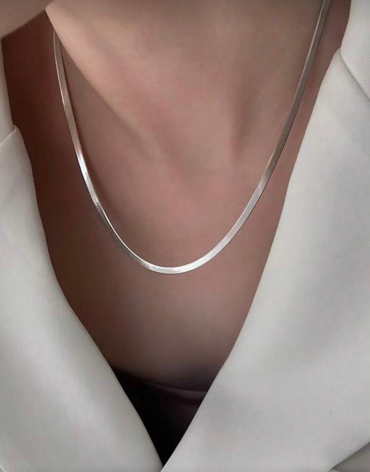 Herringbone snake necklace